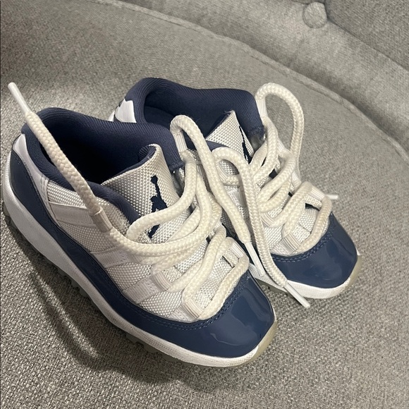 Air Jordan 11s Retro Low difussed blue Other - Jordan 11s Retro low
